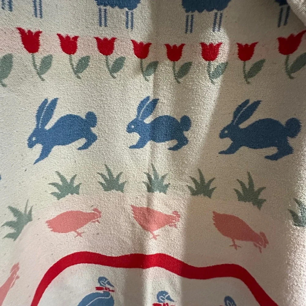 Vintage Farm Animal Blanket Blue Sheep Bunnies‎ Ducks Tulips Red White Trim Baby